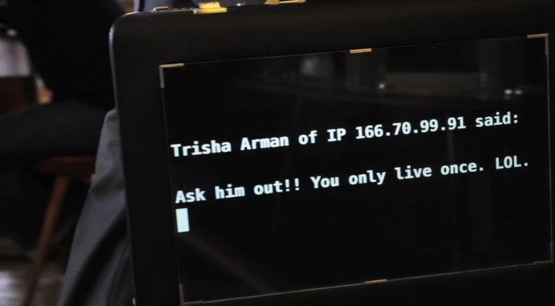 Photogramme du film de Mikael Brain documentant la performance de Men in Grey, 2010. Reproduit avec l’aimable autorisation de Danja Vasiliev.